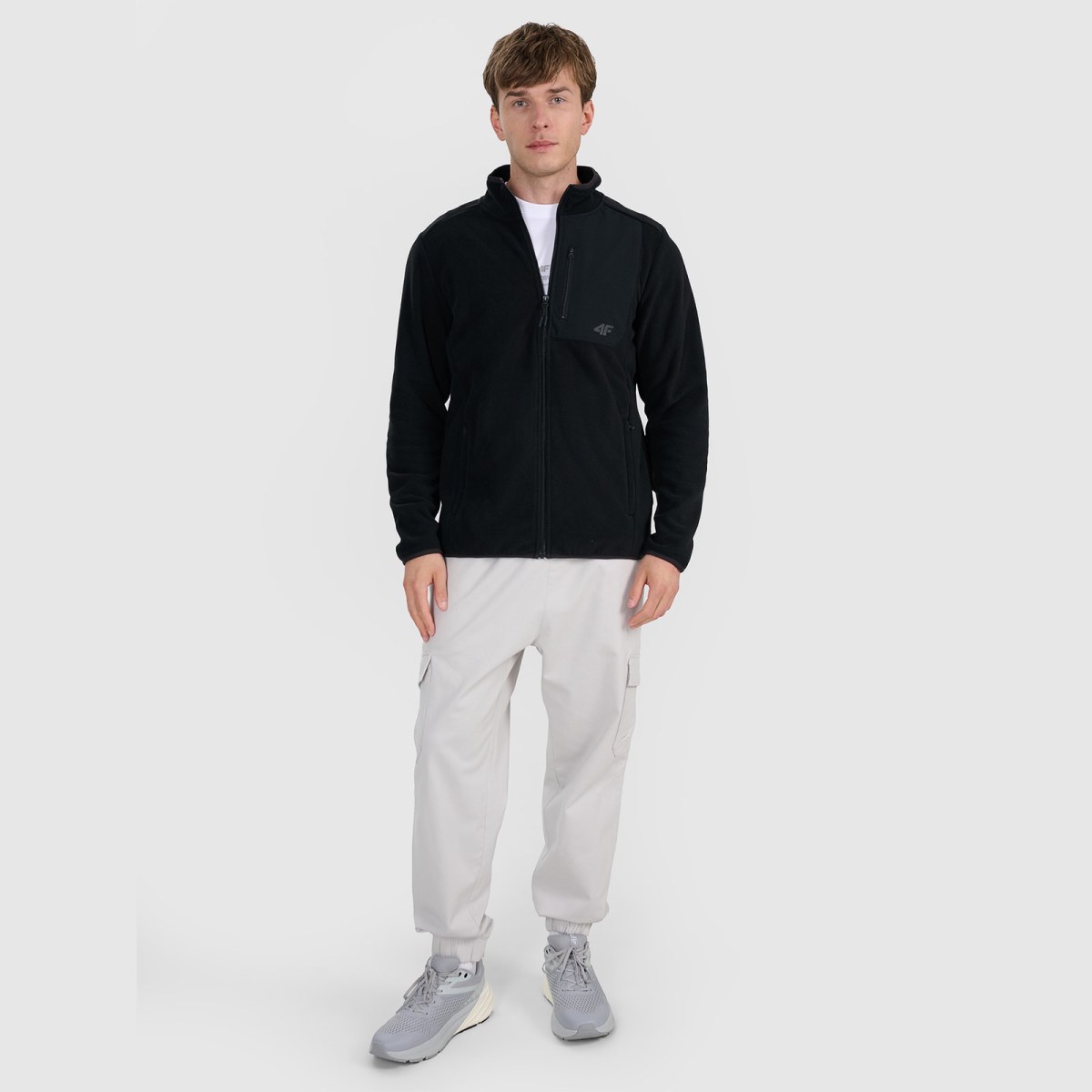 Pánsky regular fleece so stojačikom - čierny · záber 4