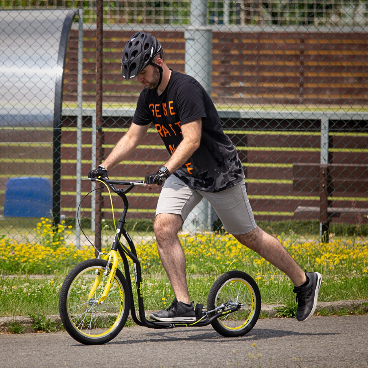 Kolobežka inSPORTline Disparo V-Brake 20/16" · záber 5