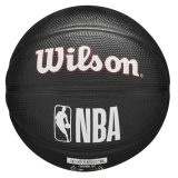 Wilson NBA Team Tribute Mini Chi Bulls U - Veľkosť: 3 · záber 1