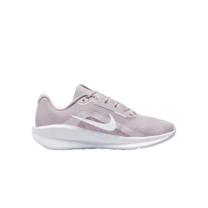 Dámska športová obuv (tréningová) NIKE Downshifter 13 platinum violet photon dust white