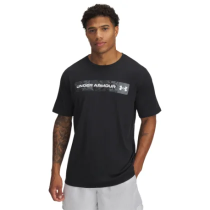 Pánske tričko s krátkym rukávom UNDER ARMOUR UA CAMO CHEST STRIPE SS-BLK
