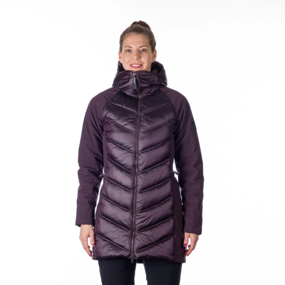 Dámska turistická softshellová bunda NORTHFINDER MARGIE-532-darkplum · záber 4