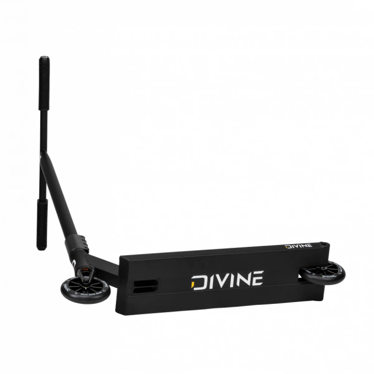 Kolobežka DIVINE STREET - Nyx L BLACK - 120mm · záber 3
