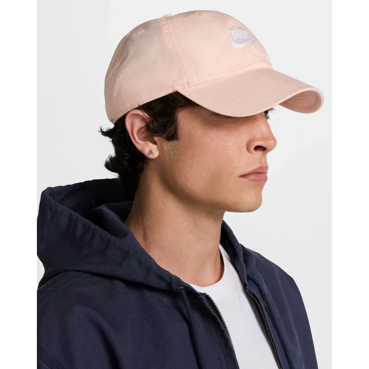 Šiltovka NIKE U NK CLUB CAP U CB FUT WSH L · záber 5