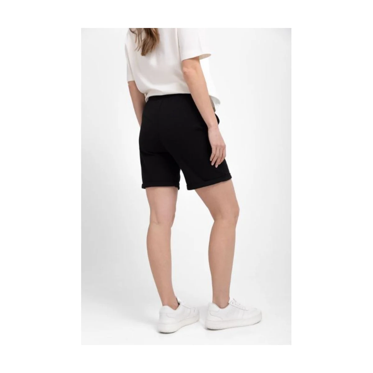 Dámske teplákové kraťasy VOLCANO HOLLY-700-BLACK · záber 3