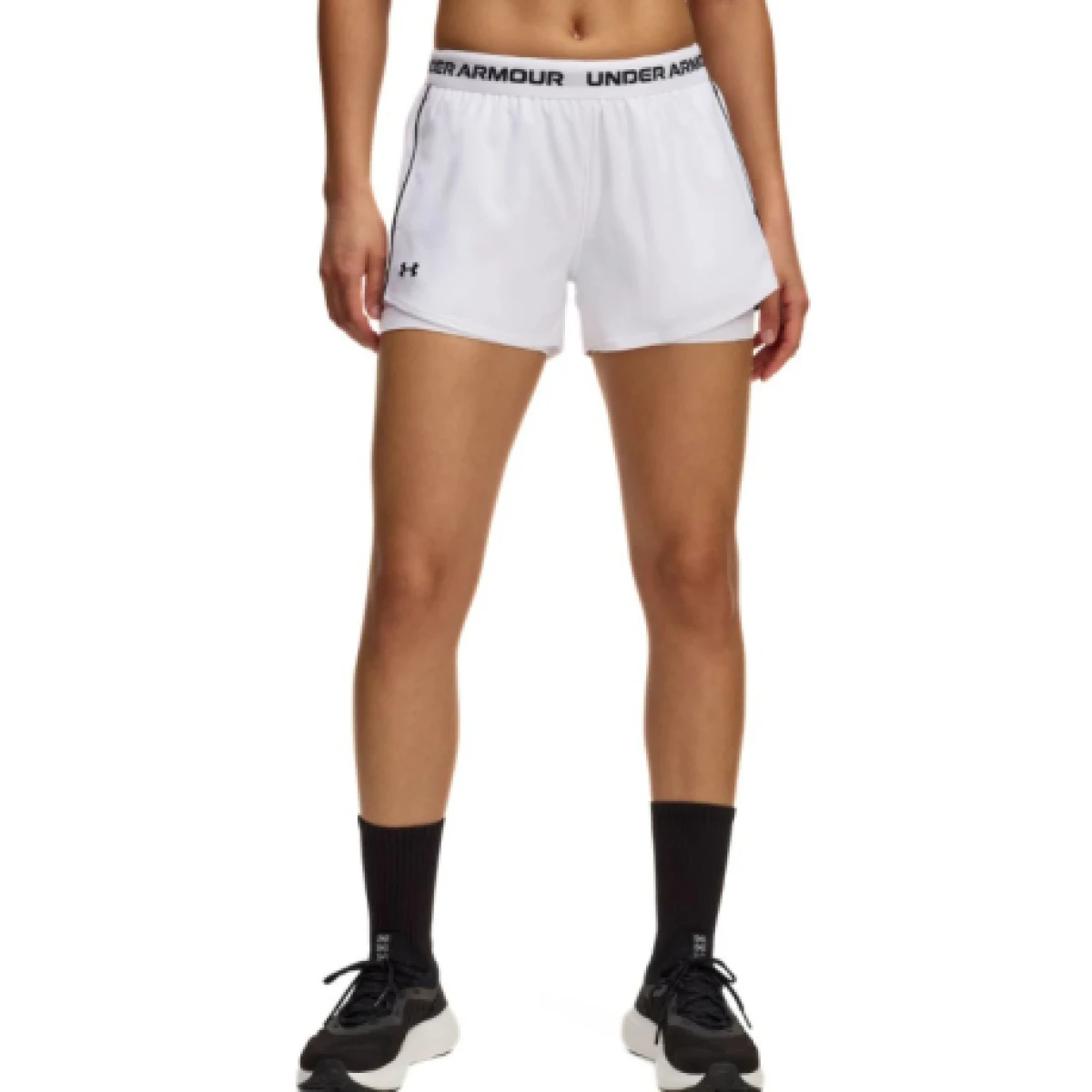 Dámske tréningové kraťasy UNDER ARMOUR Tech Play Up 2in1 Shorts-WHT · záber 1