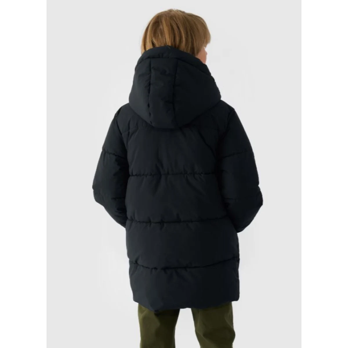 Chlapčenská bunda 4F JUNIOR DOWN JACKET-JWAW24TDJAM464-20S-DEEP BLACK · záber 4