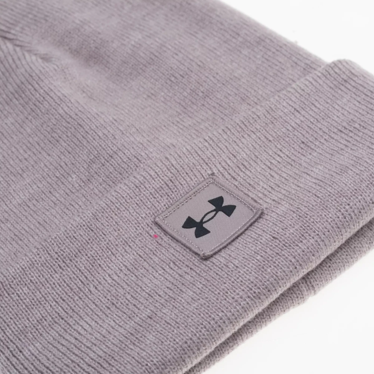 Pánska zimná čiapka UNDER ARMOUR UA Halftime Cuff-GRY 015 · záber 2