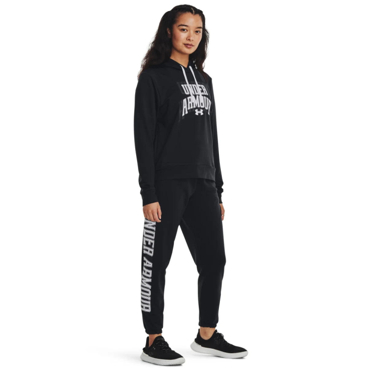 Dámske tepláky UNDER ARMOUR UA Rival Terry Graphic Jogr-BLK · záber 4