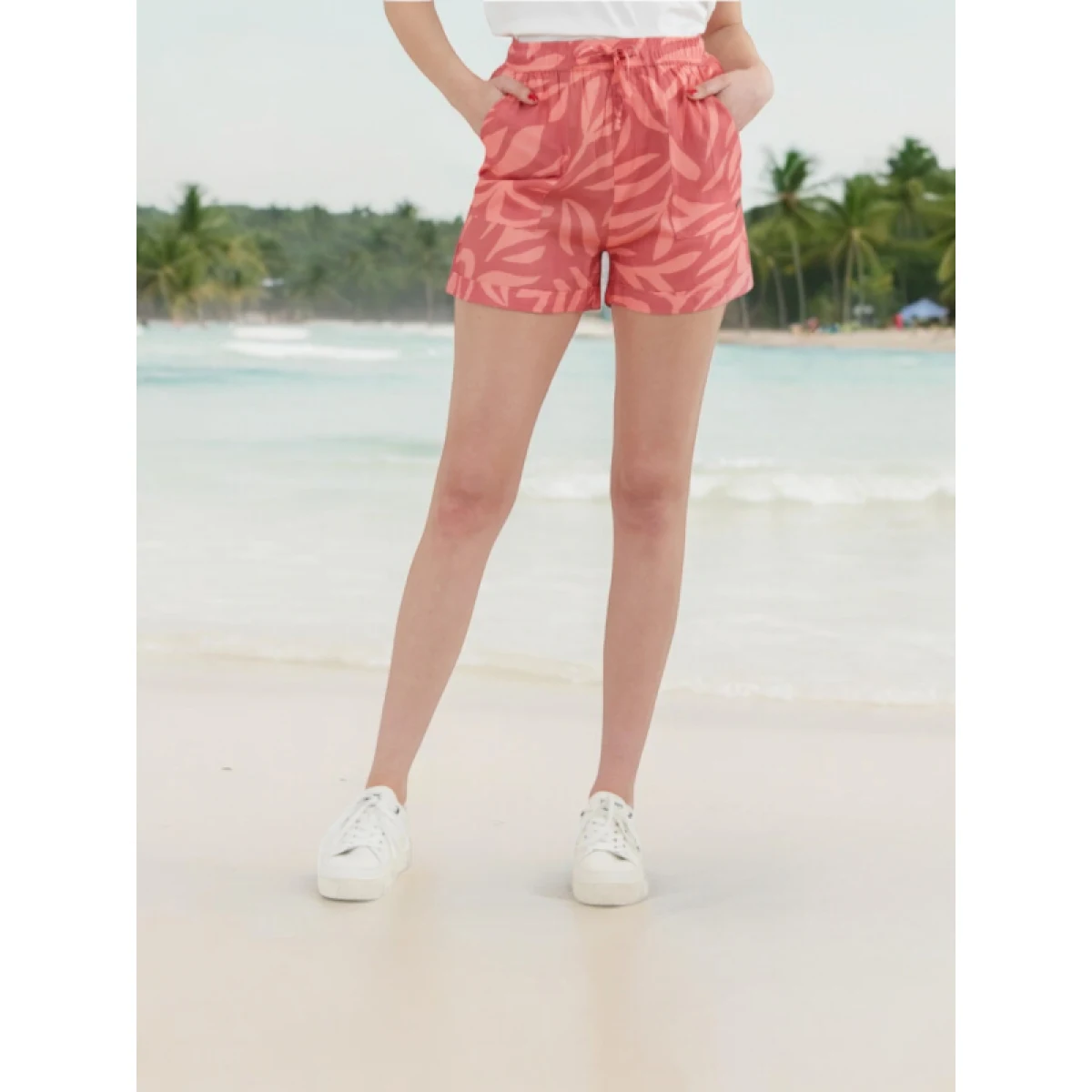 Dámske nohavice FUNDANGO Carla Shorts-353-hibiscus · záber 5