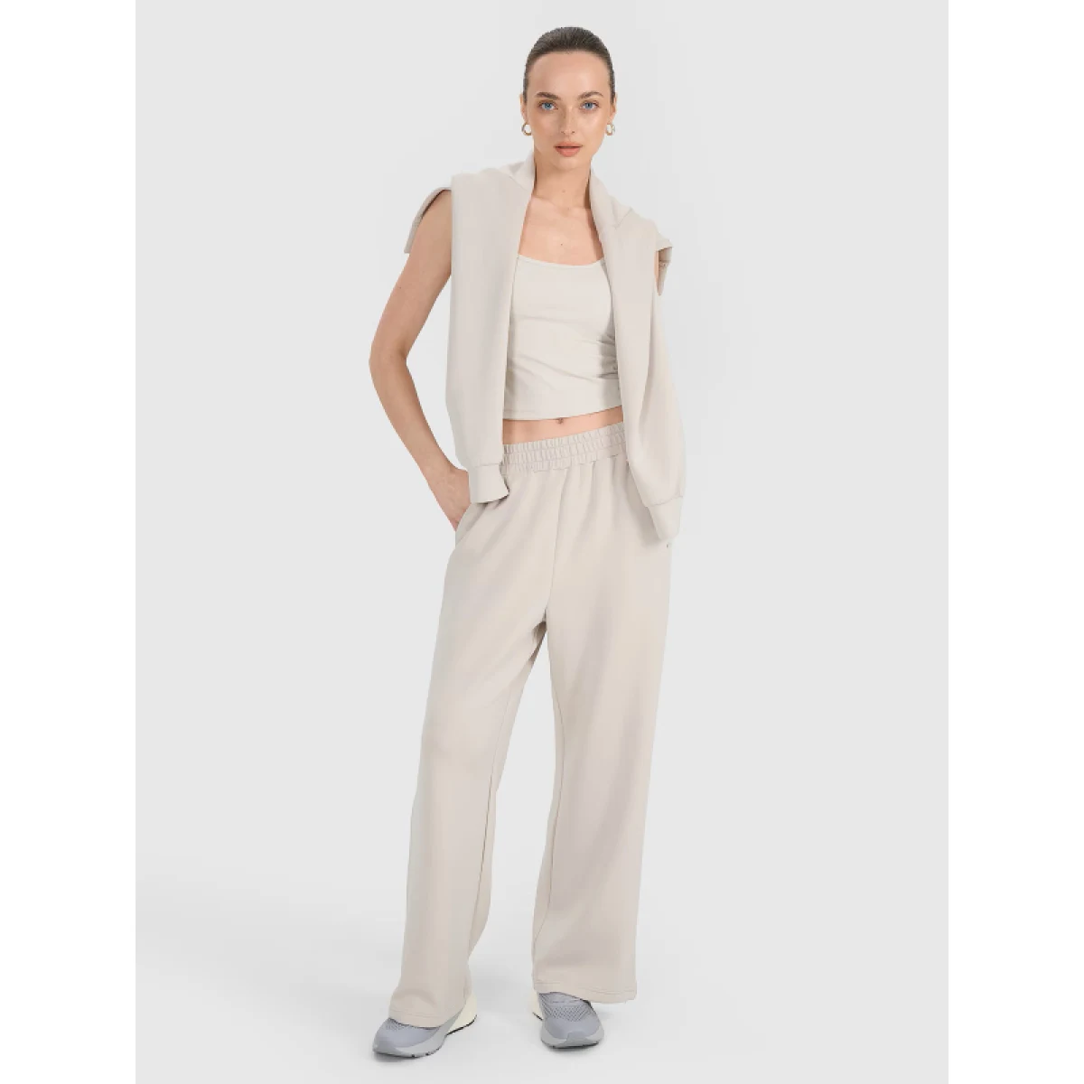 Dámska mikina s kapucňou 4F SWEATSHIRT F1562-83S-BEIGE · záber 5