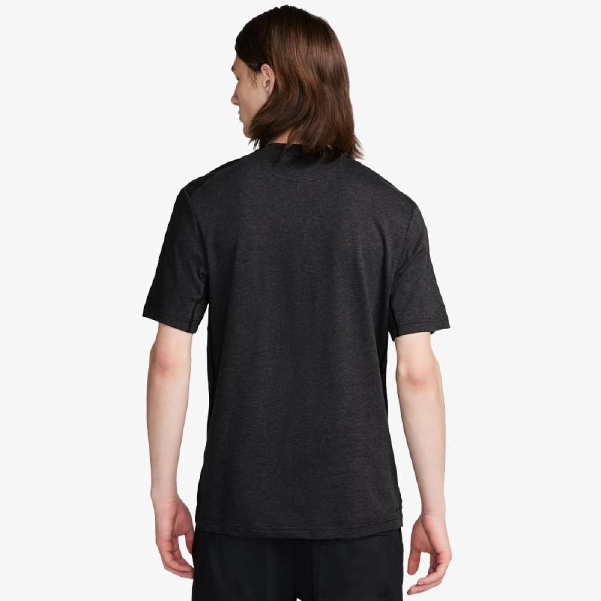 Pánske tričko s krátkym rukávom NIKE M NK DF PRIMARY SWOOSH TOP SS-010 BLACK · záber 3
