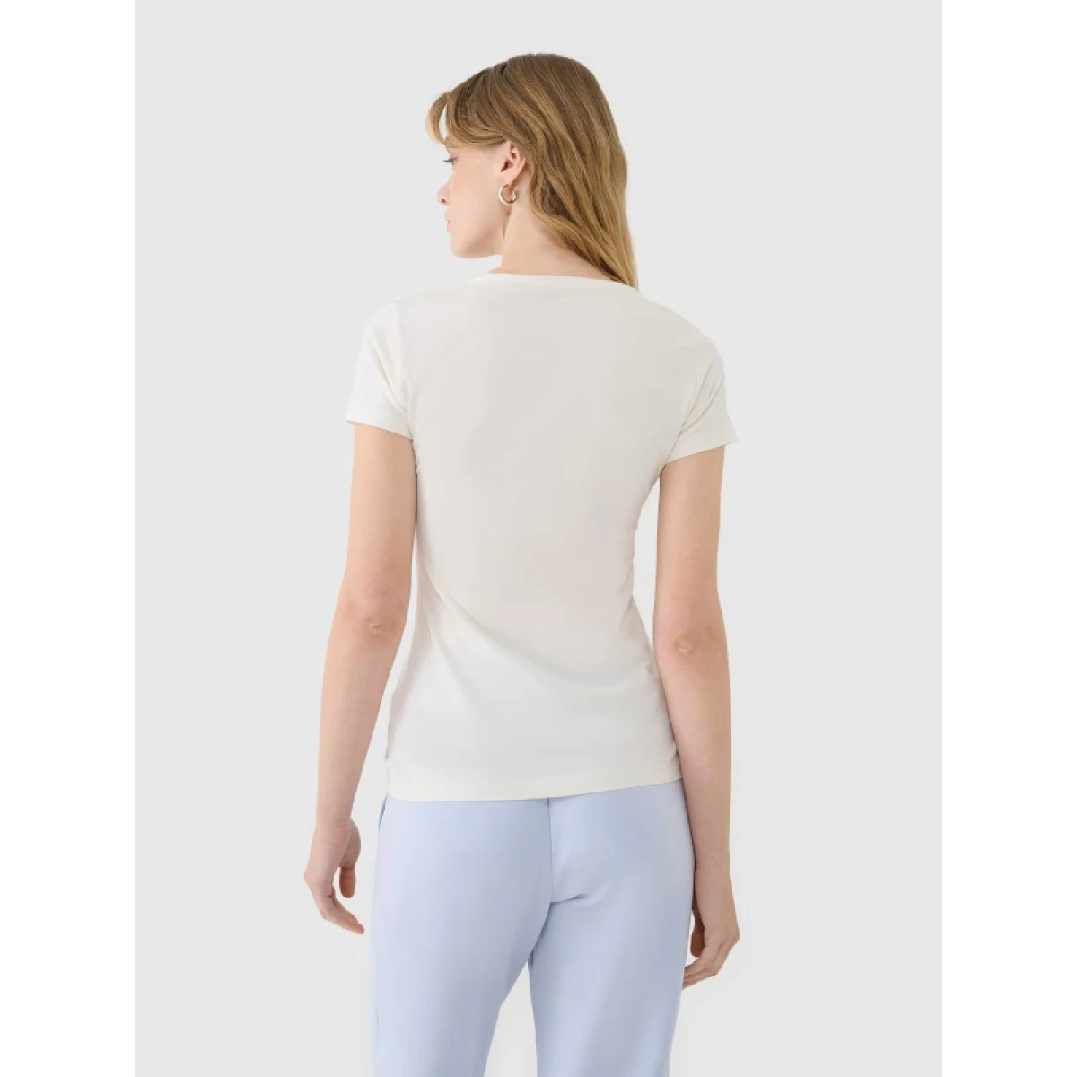 Dámske tričko s krátkym rukávom 4F TSHIRT F1995-11S-OFF WHITE · záber 3