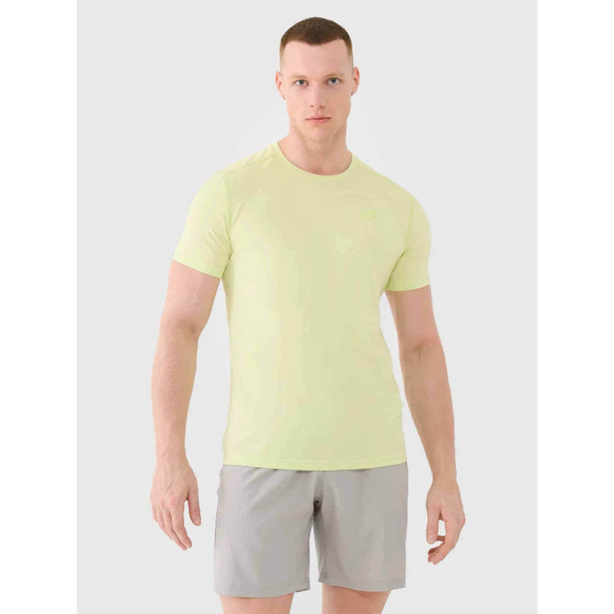 Pánske tréningové tričko s krátkym rukávom 4F TSHIRT FNK M1343-45S-CANARY GREEN · záber 2