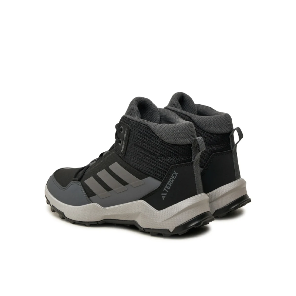 Juniorská členková turistická obuv ADIDAS Terrex AX4R Jr core black grey four grey six · záber 4
