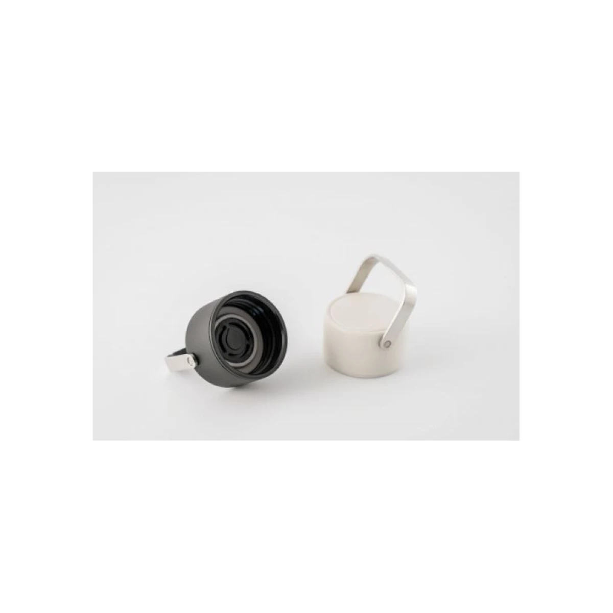 Fľaša EQUA TIMELESS Off White, 600 ml · záber 4