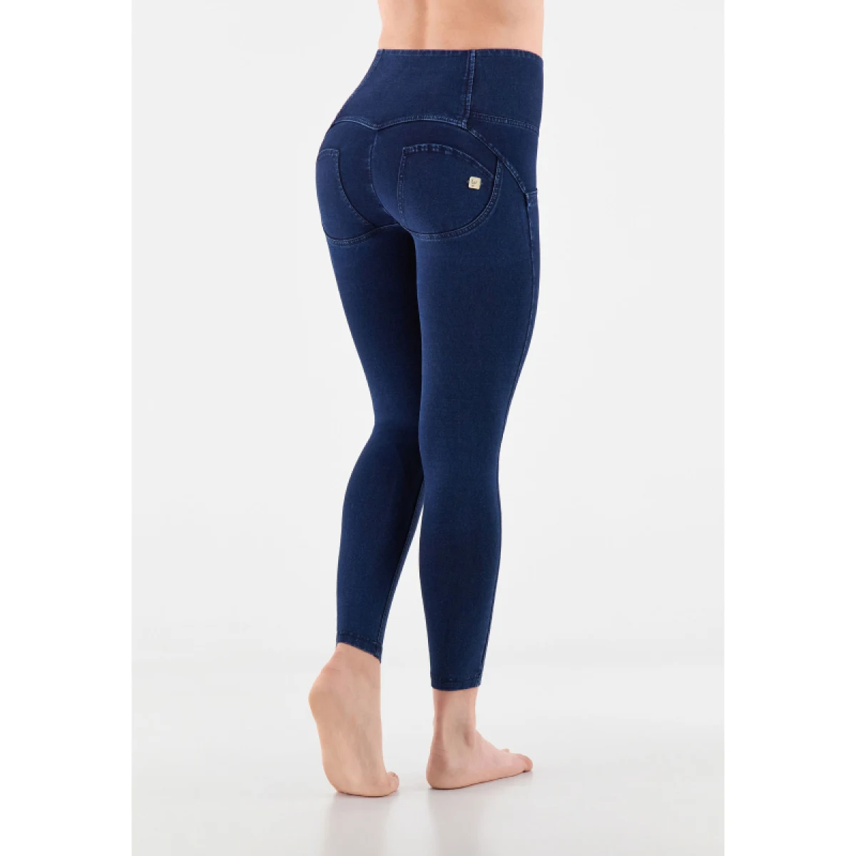 Dámske jeggings nohavice FREDDY WR.UP® superskinny push up 7 8 jeggings with high waist and buttons-Blue · záber 3