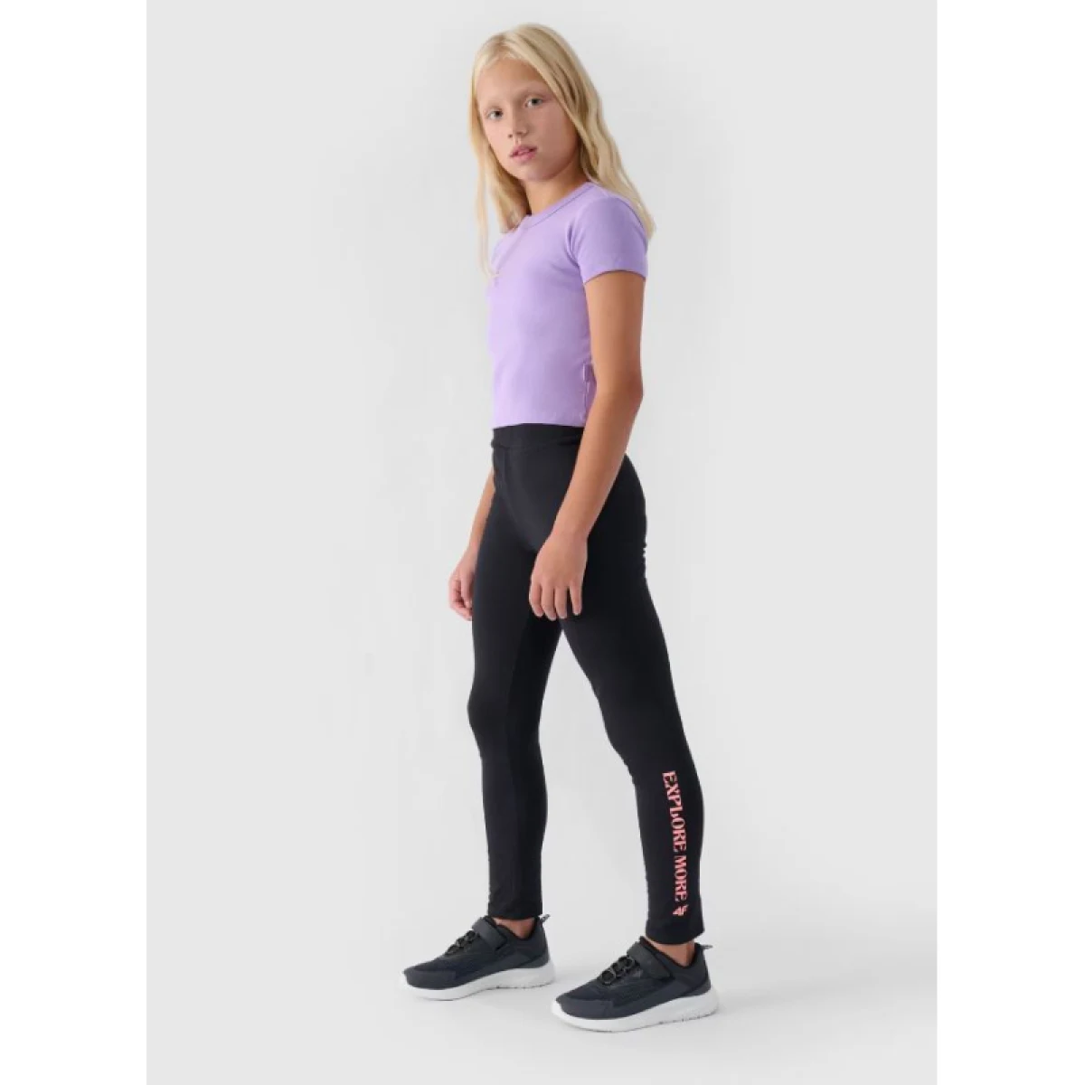 Dievčenské legíny 4F JUNIOR TIGHTS-JWAW24TTIGF172-21S-BLACK · záber 2