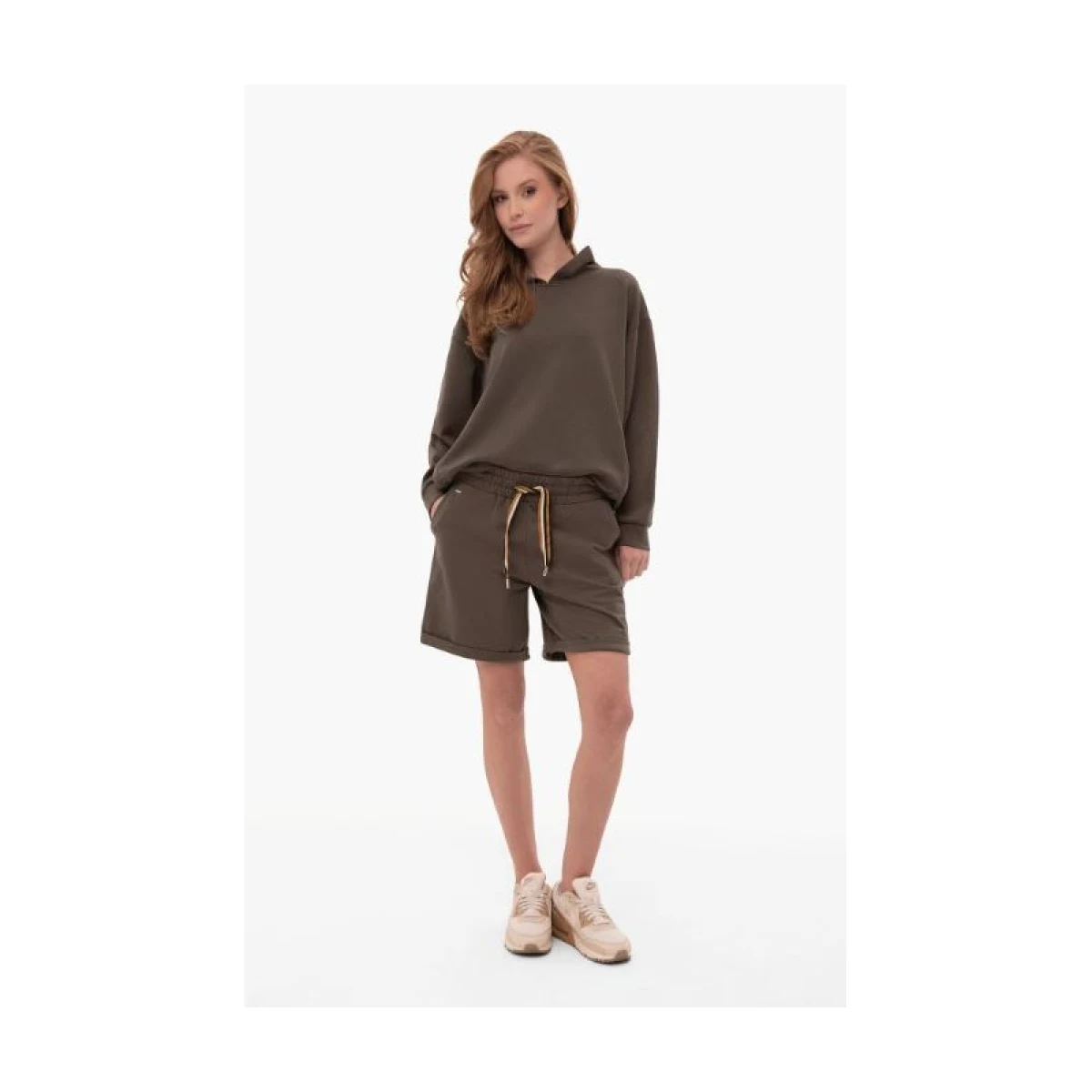 Dámske teplákové kraťasy VOLCANO HOLLY-500-BROWN · záber 2