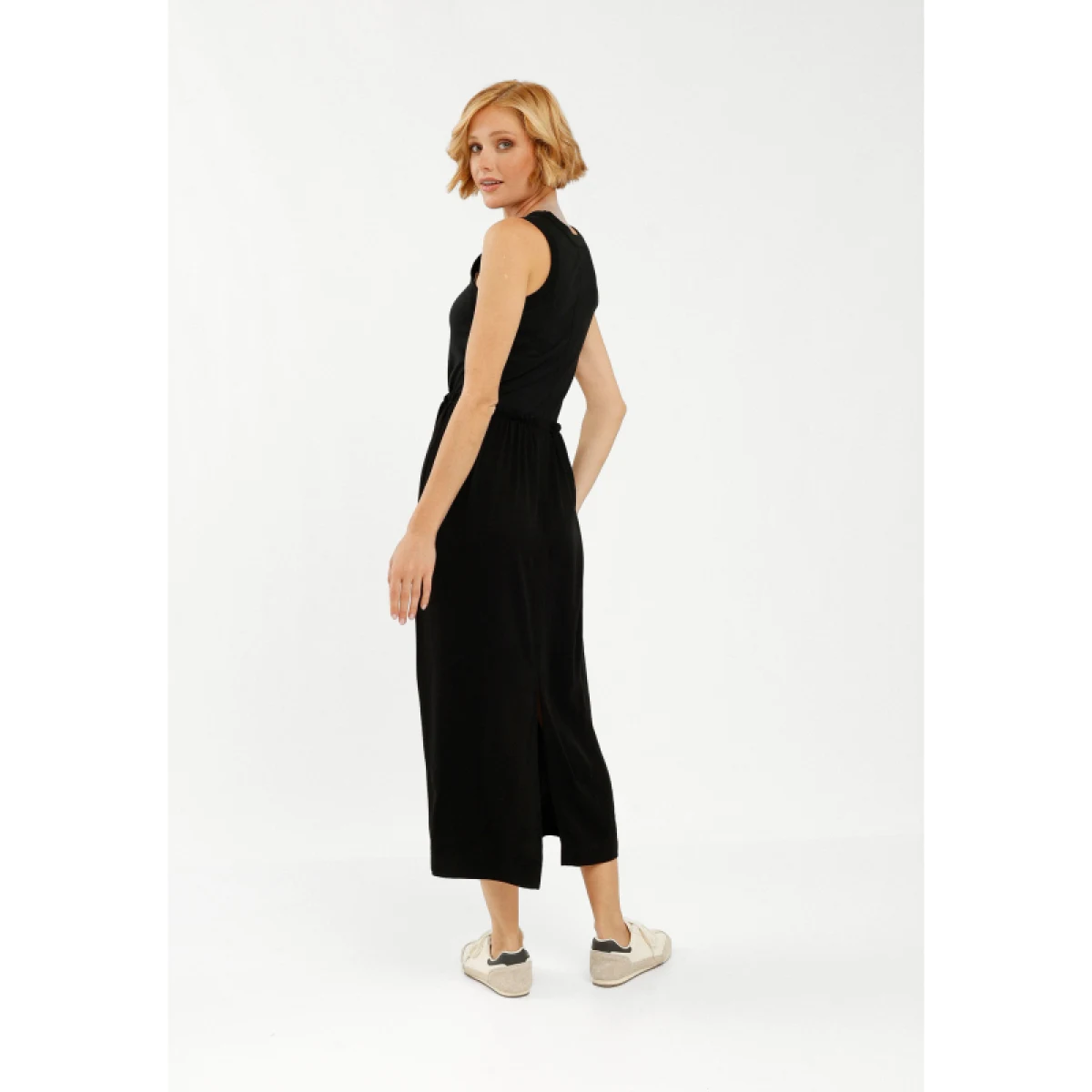 Dámske šaty VOLCANO BRITANIA-700-BLACK · záber 3