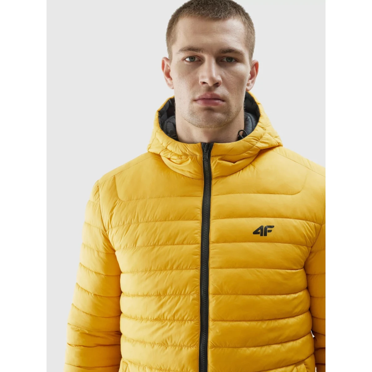 Pánska turistická bunda 4F DOWN JACKET-AW23TDJAM242-20S-DEEP BLACK · záber 4