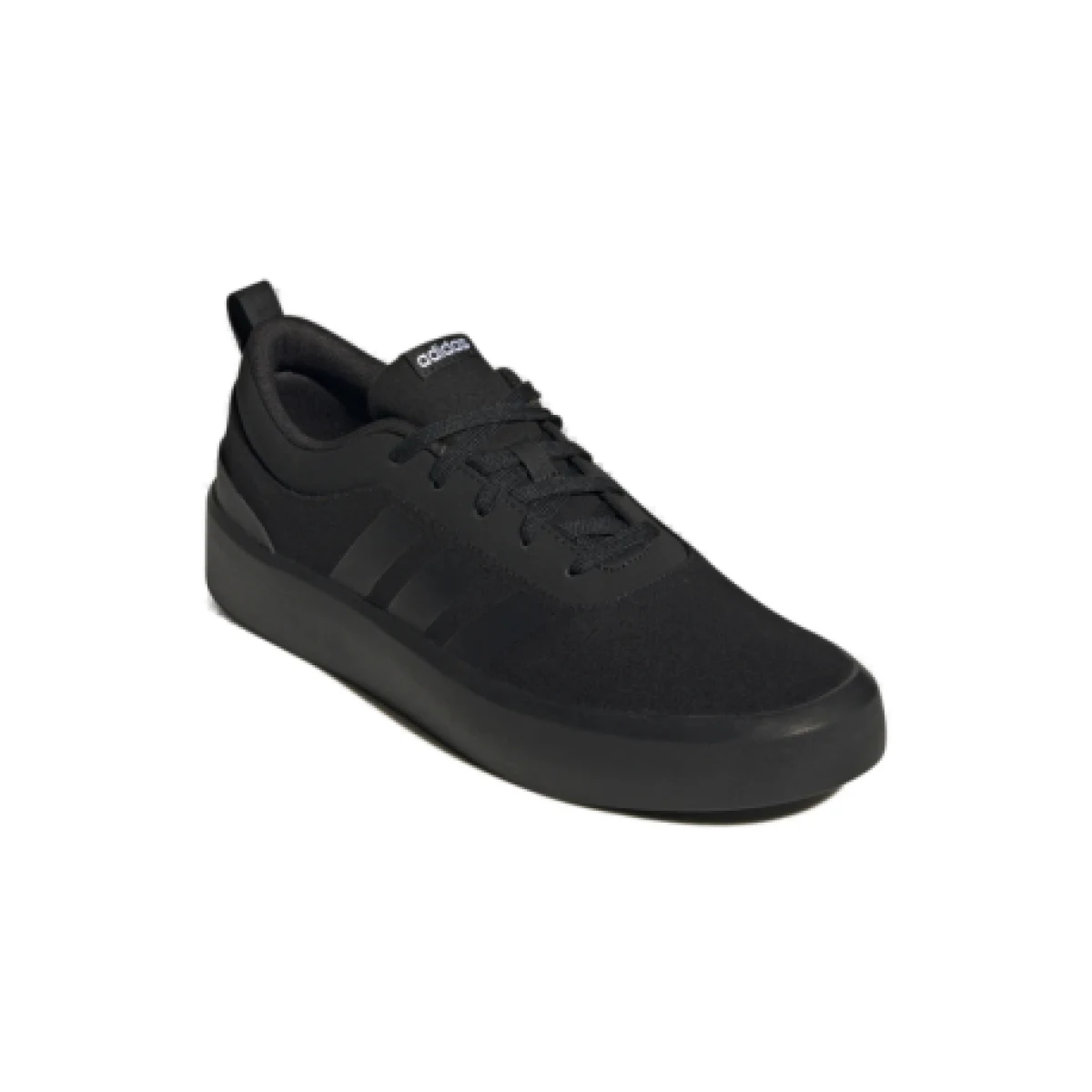 Pánska rekreačná obuv ADIDAS FutureVulc core black core black cloud white · záber 1