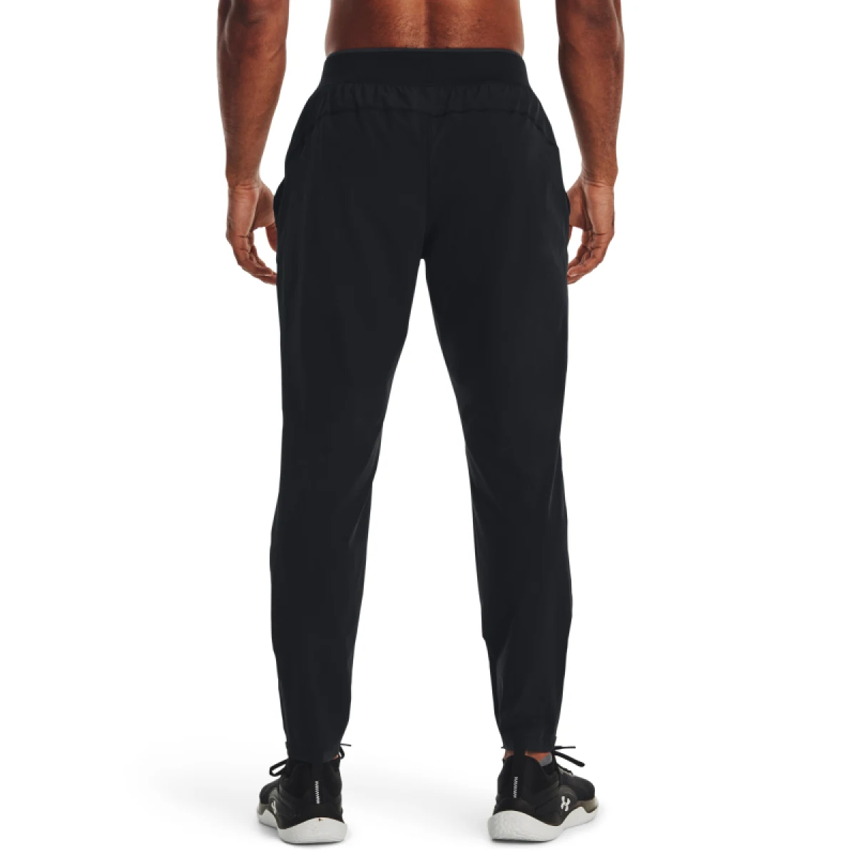 Pánske tréningové nohavice UNDER ARMOUR UA STORM RUN PANTS-BLK · záber 3