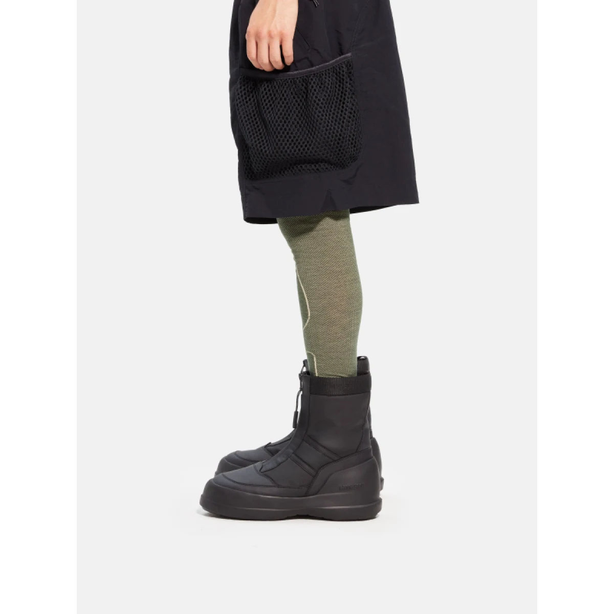 Vysoké zimné topánky MOON BOOT MB LUNA ZIP BOOT-N001 BLACK · záber 5