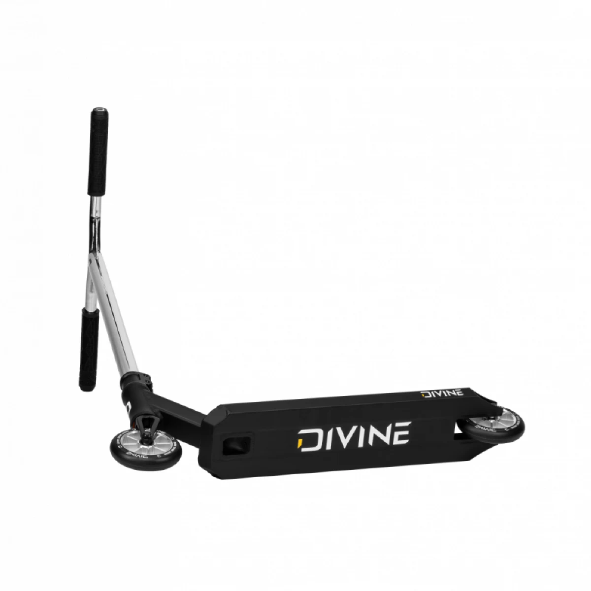 Juniorská kolobežka DIVINE PARK - Loki SILVER - 110mm · záber 3
