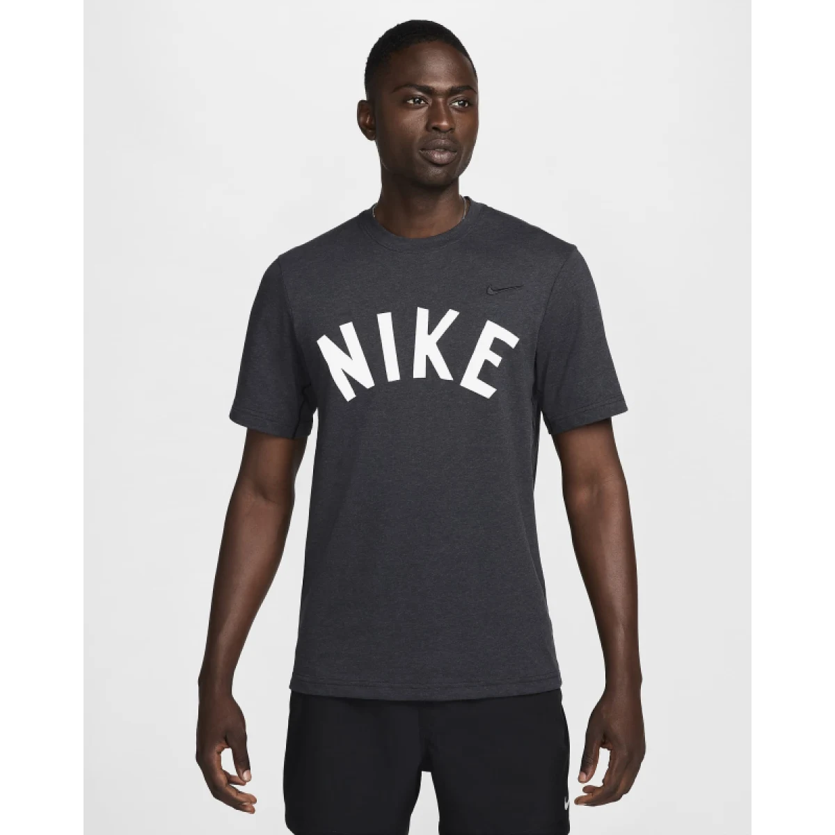 Pánske tričko s krátkym rukávom NIKE M NK DF PRIMARY SWOOSH TOP SS-010 BLACK · záber 5