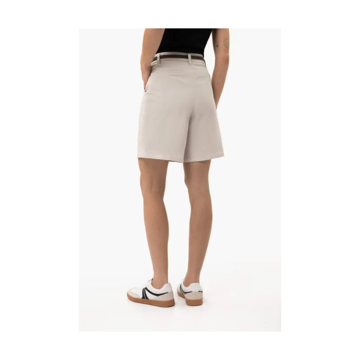 Dámske kraťasy VOLCANO MARACAS-702-GREY · záber 3