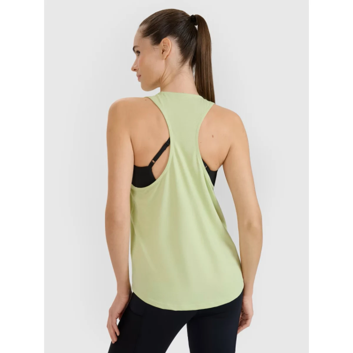 Dámske tréningové tielko 4F SLEEVELESS FNK F412-42S-LIGHT GREEN · záber 3