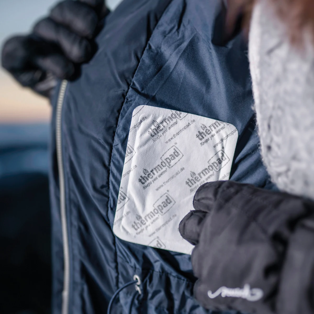 Jednorázový ohrievač THERMOPAD Body warmer · záber 3