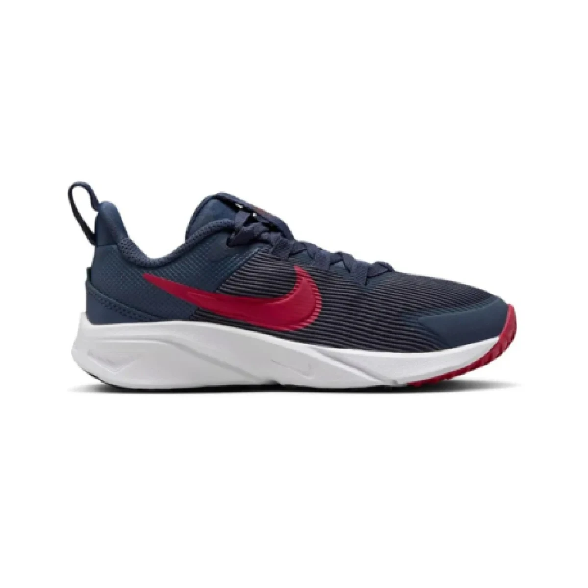 Chlapčenská športová obuv (tréningová) NIKE Star Runner 4 K thunder blue gym red black white · záber 1