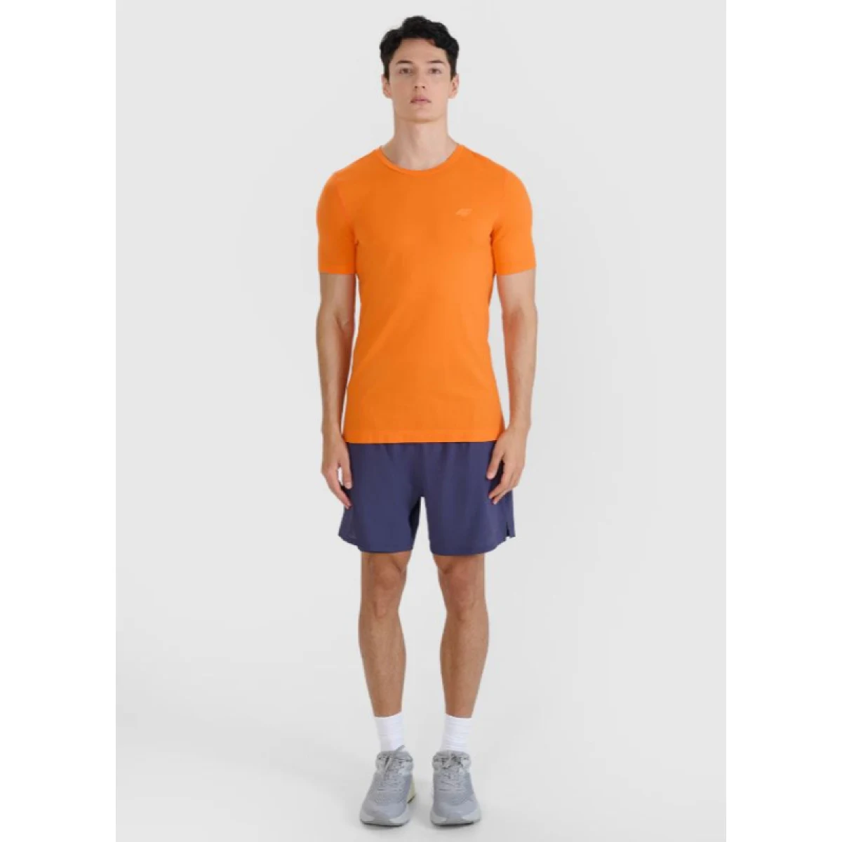 Pánske bežecké tričko s krátkym rukávom 4F TSHIRT FNK-WSS25TFTSM1262-70S-ORANGE · záber 4