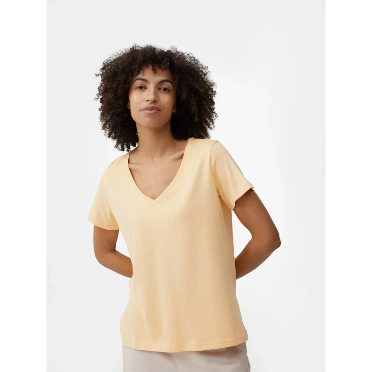 Dámske tričko s krátkym rukávom 4F TSHIRT F342-73S-LIGHT LEMON · záber 2