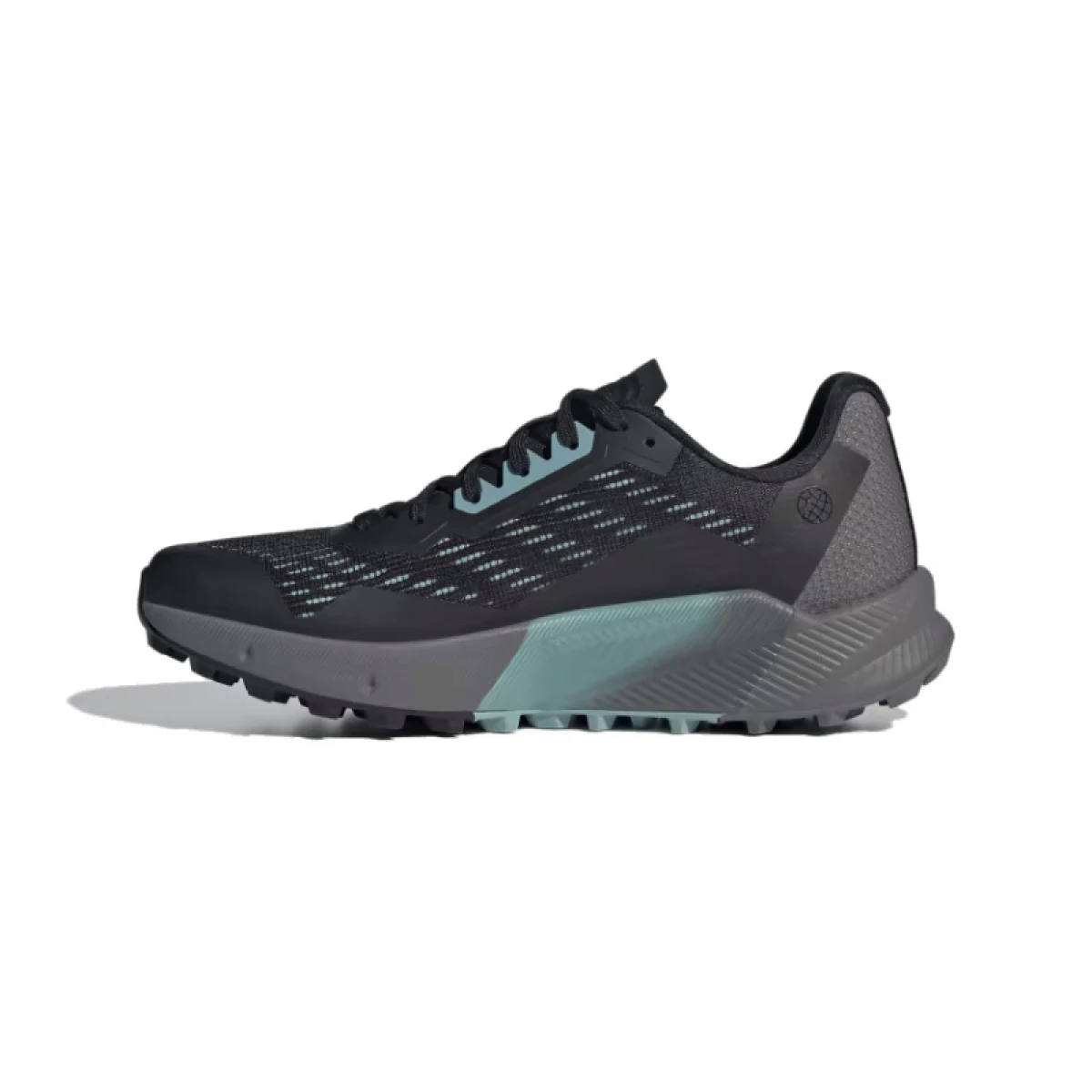Dámska bežecká trailová obuv ADIDAS Terrex Agravic Flow 2.0 core black dash grey cloud white · záber 2