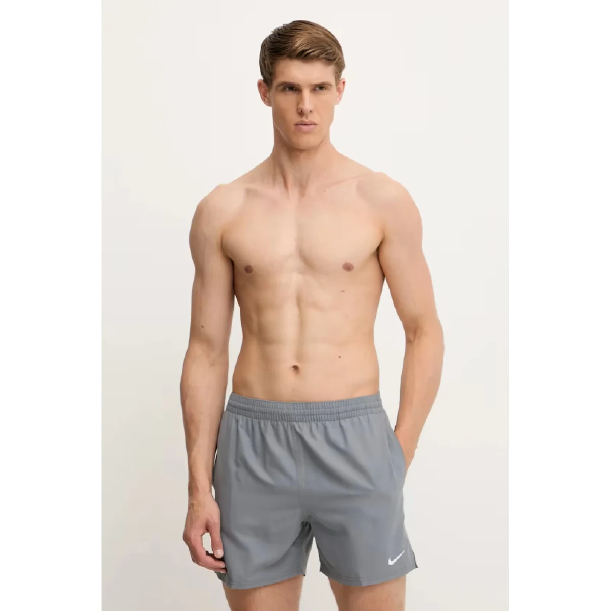 Pánske plavky NIKE SWIM ESSENTIAL 5 inch COOL GREY-COOL GREY · záber 4