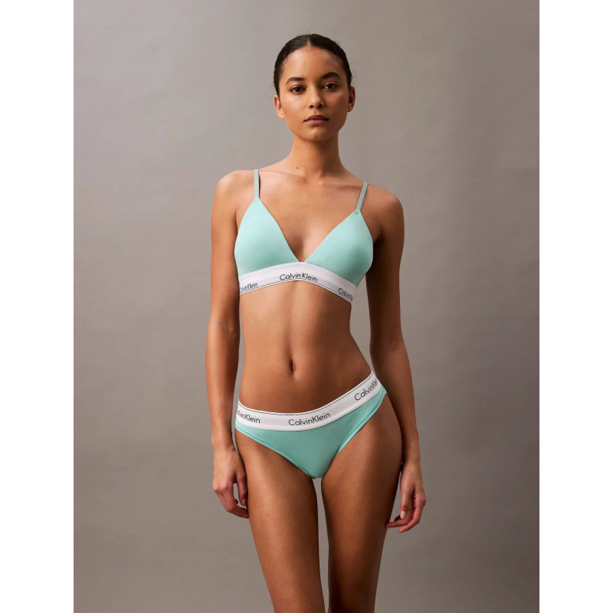 Dámska podprsenka CALVIN KLEIN LIGHTLY LINED TRIANGLE-Beau Blue · záber 2
