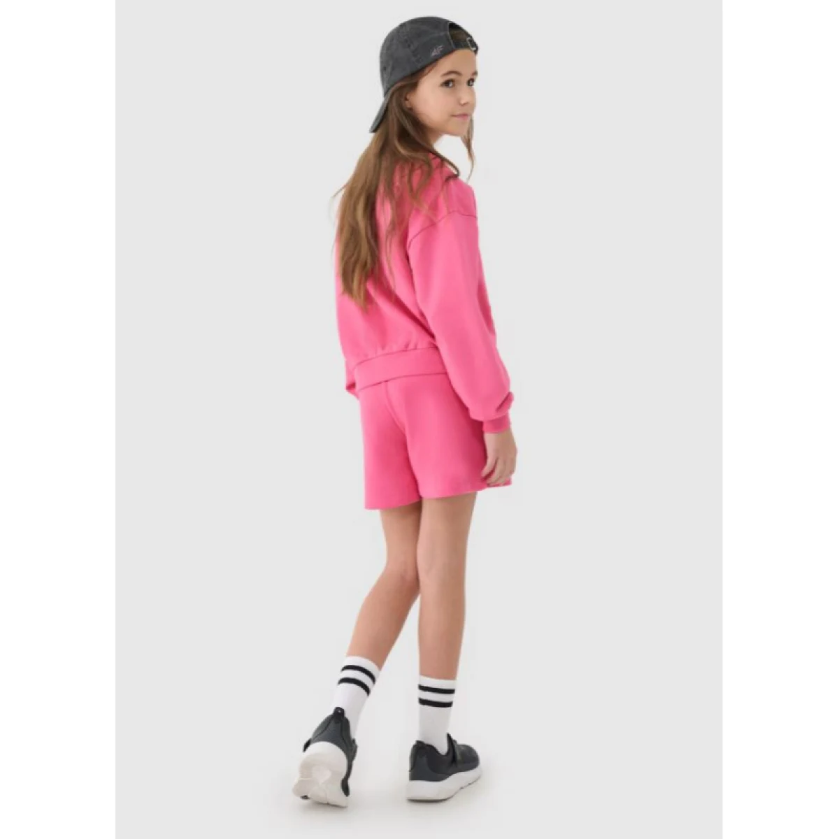 Dievčenské teplákové kraťasy 4F JUNIOR SHORTS CAS F470-54S-PINK · záber 4