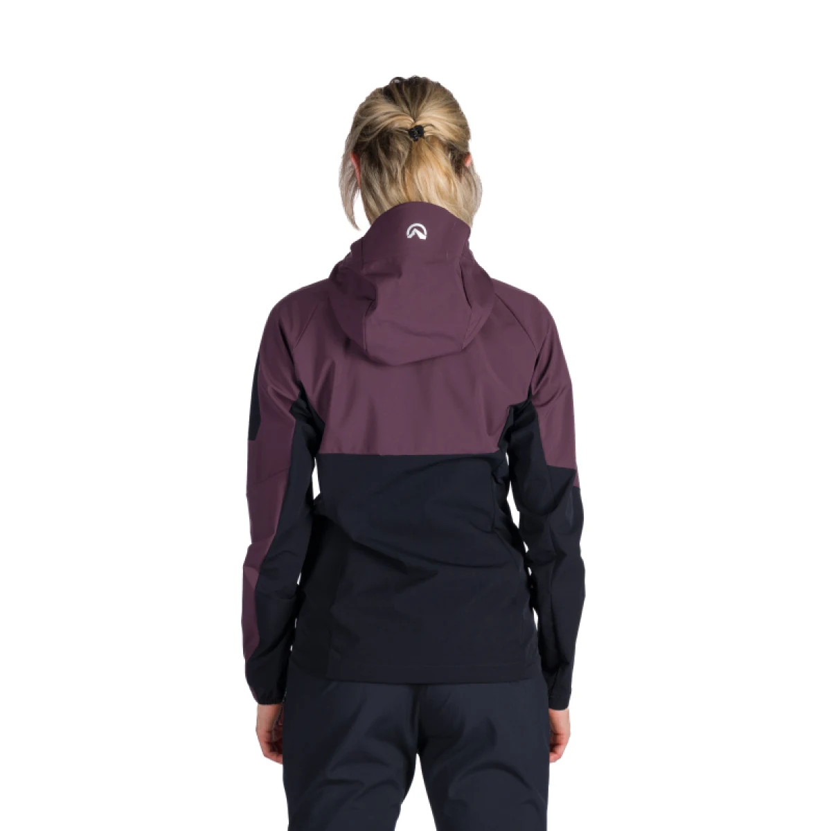 Dámska turistická softshellová bunda NORTHFINDER JANELL-810wineblack · záber 3