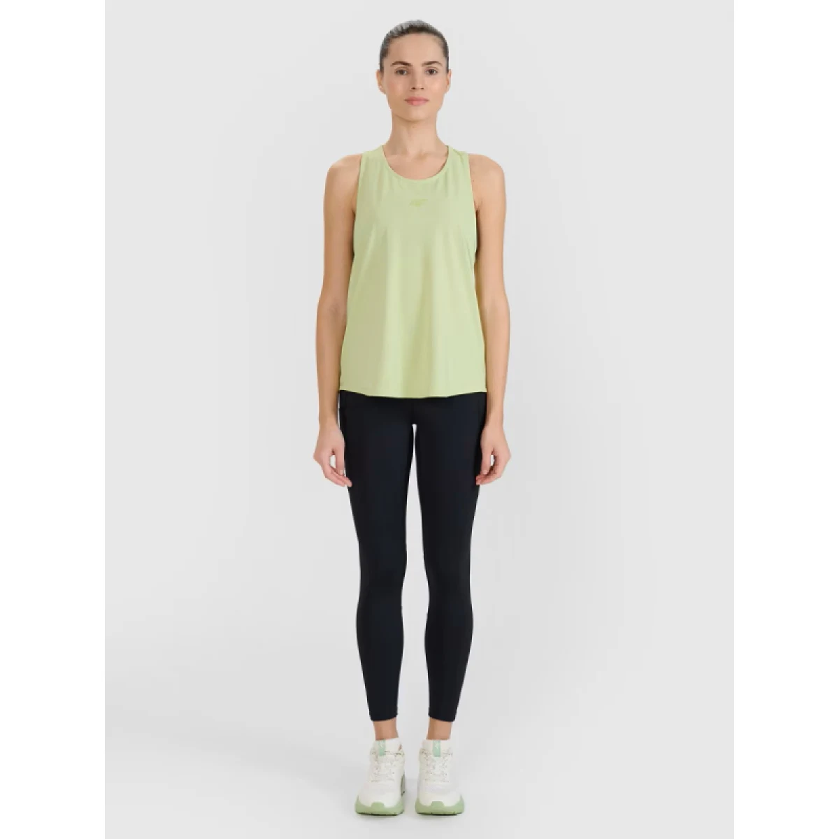 Dámske tréningové tielko 4F SLEEVELESS FNK F412-42S-LIGHT GREEN · záber 4