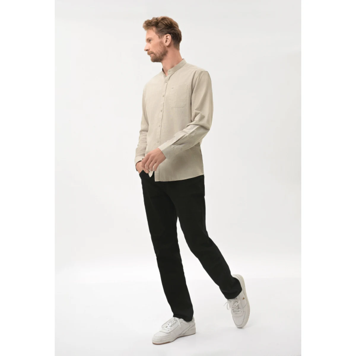 Pánska košeľa s dlhým rukávom VOLCANO LANGE 102-BEIGE · záber 4
