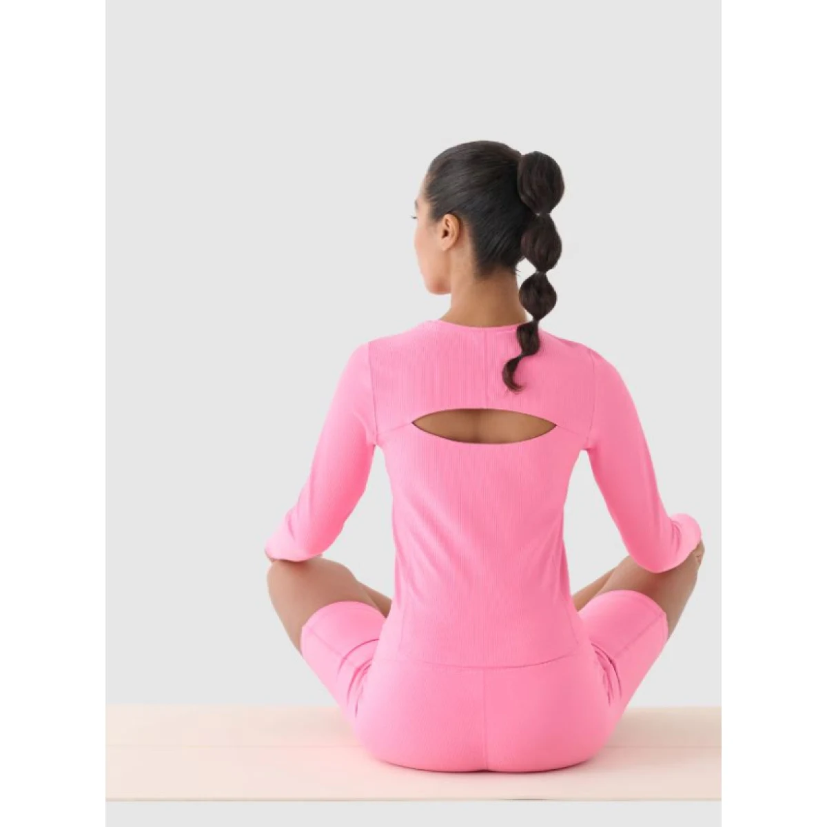 Dámske tréningové tričko s dlhým rukávom 4F LONGSLEEVE FNK-WAW24TFLOF250-54S-PINK · záber 4