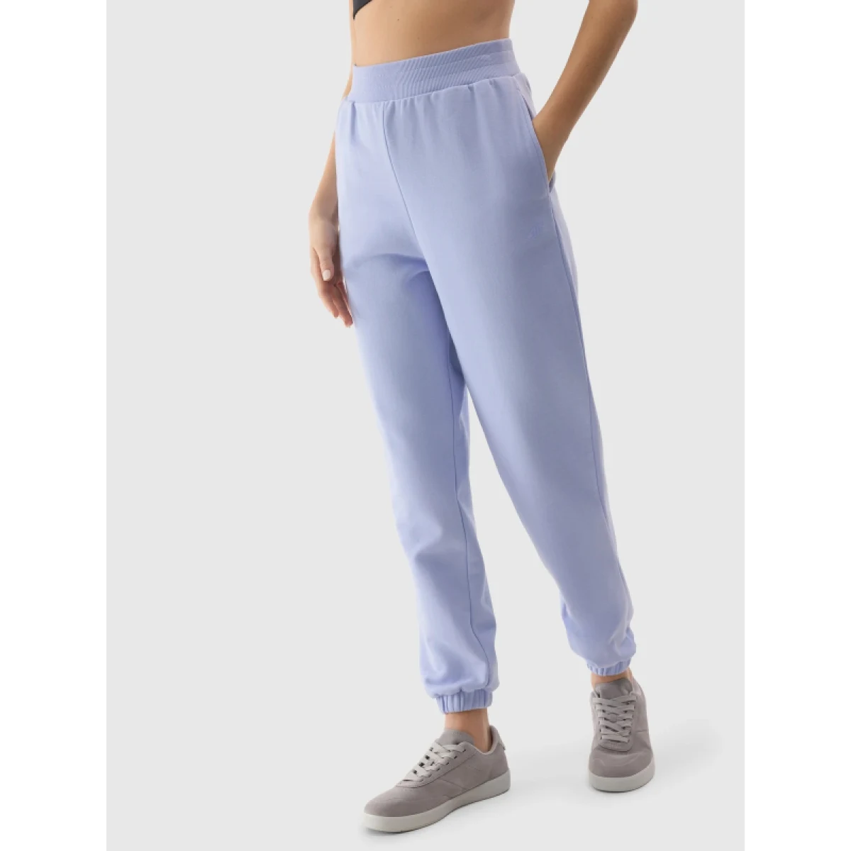 Dámske tepláky 4F TROUSERS-4FWSS24TTROF666-34S-LIGHT BLUE · záber 2