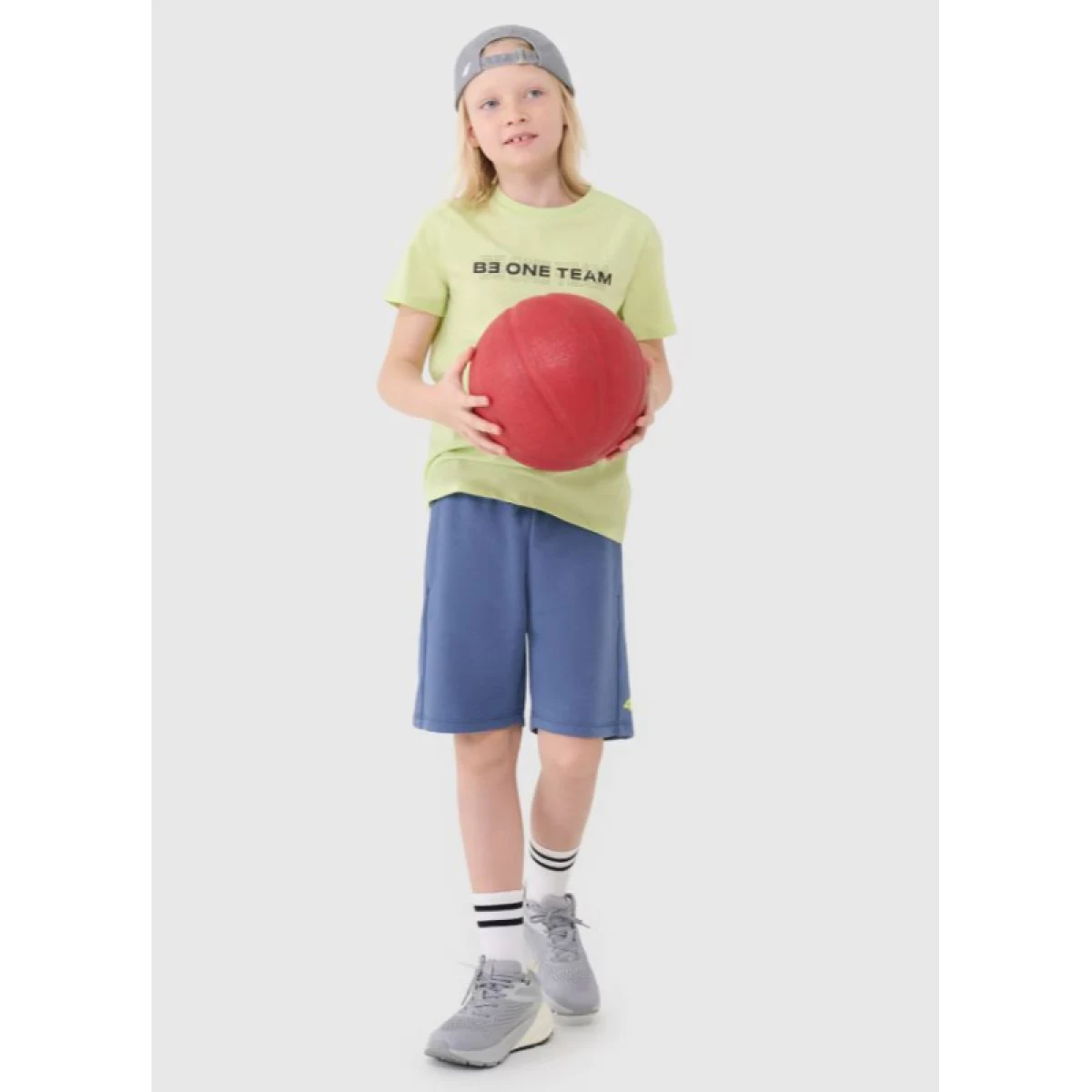 Chlapčenské tričko s krátkym rukávom 4F JUNIOR TSHIRT M2186-45N-CANARY GREEN NEON · záber 4