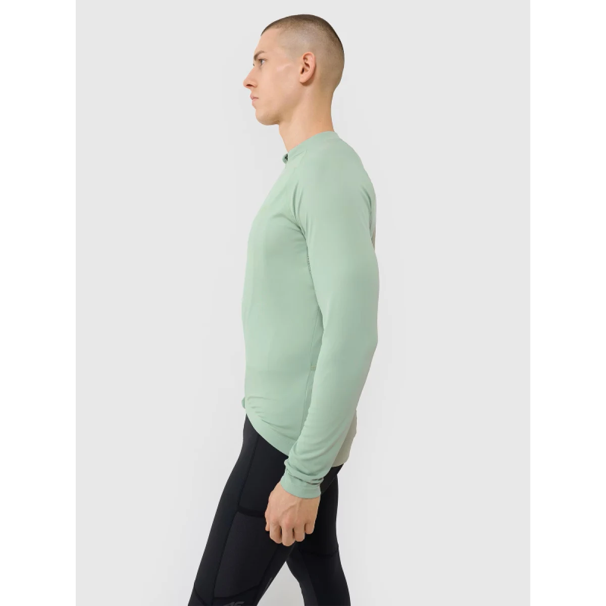 Pánske bežecké tričko s dlhým rukávom 4F LONGSLEEVE FNK-WSS25TFLOM339-47S-MINT · záber 3