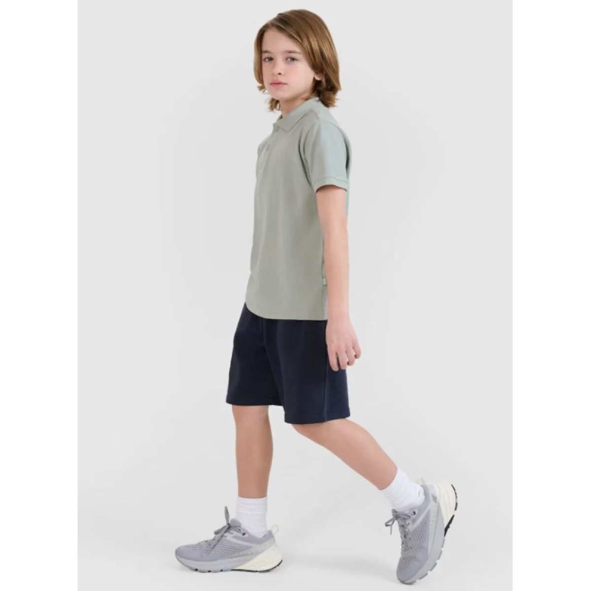 Chlapčenské teplákové kraťasy 4F JUNIOR SHORTS CAS M629-31S-NAVY · záber 3