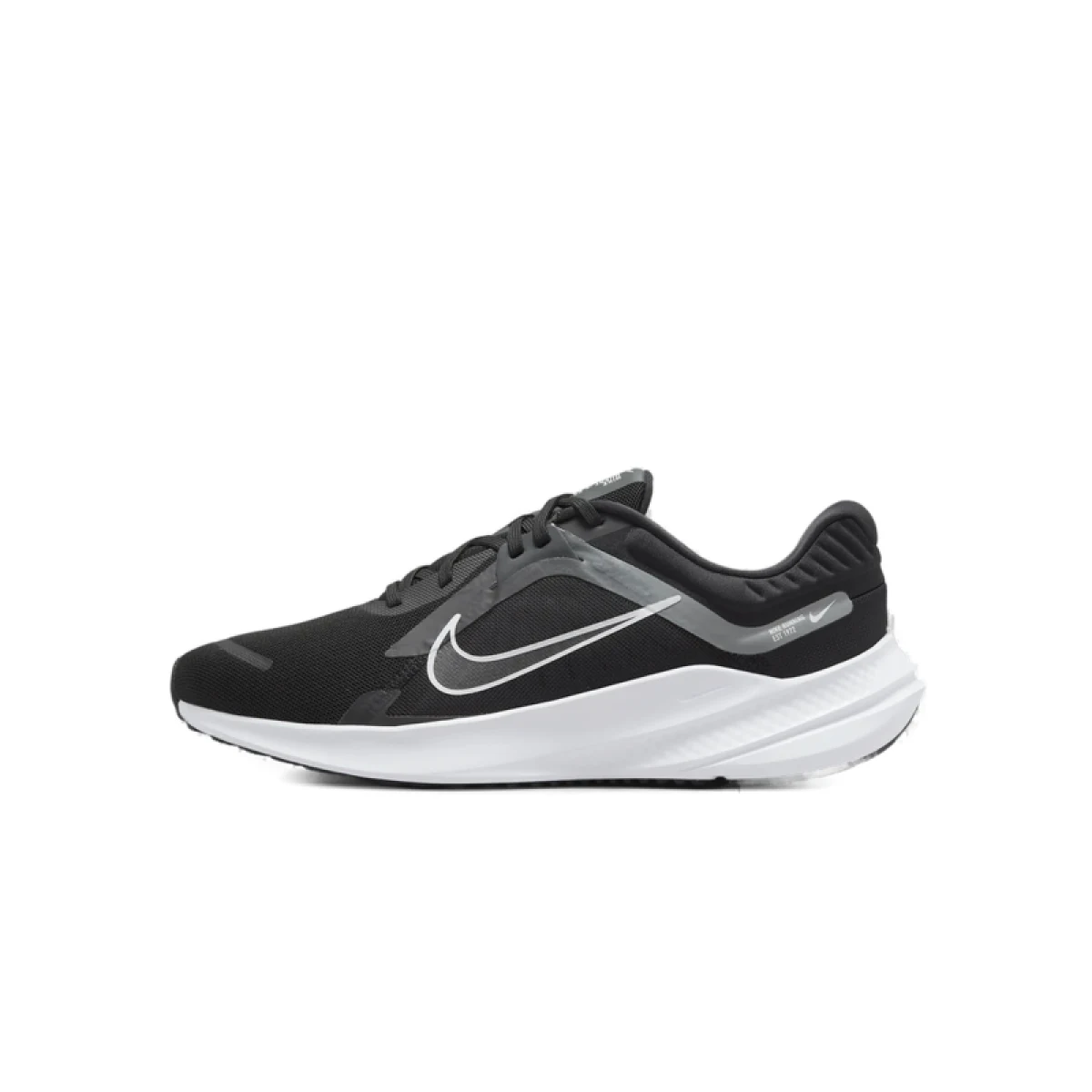 Pánska bežecká obuv NIKE Quest 5 black smoke grey dark smoke grey white · záber 2