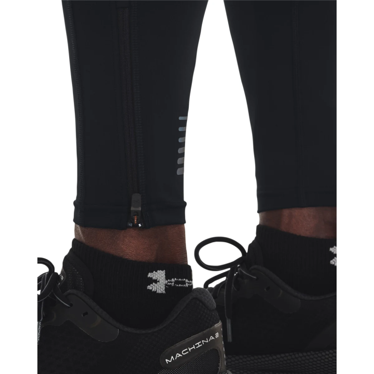 Pánske kompresné legíny UNDER ARMOUR UA FLY FAST 3.0 TIGHT-BLK-1369741-001 · záber 5